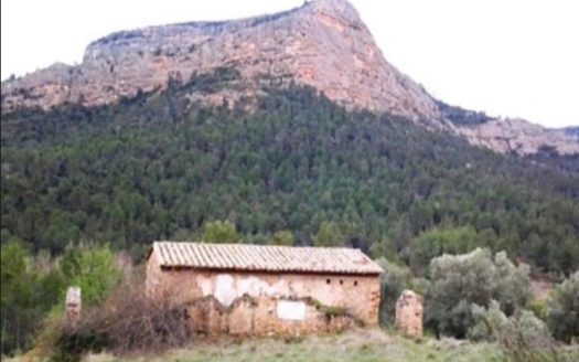 Masía en Venta con Finca en Beceite, Teruel - Oportunidad en la Comarca del Matarraña