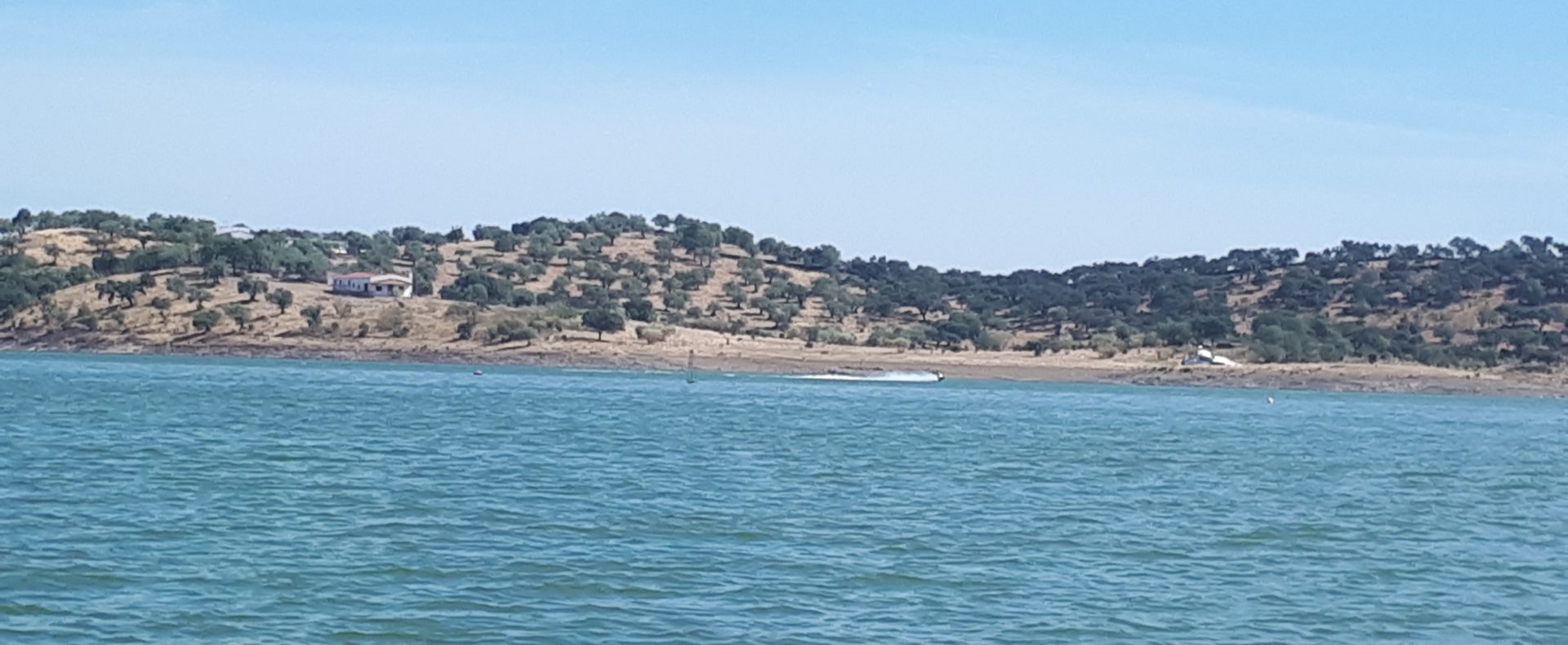 Casa de campo en Cheles, Badajoz