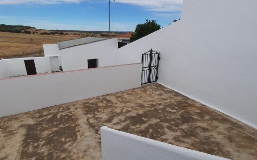 Casa de campo en Cheles, Badajoz