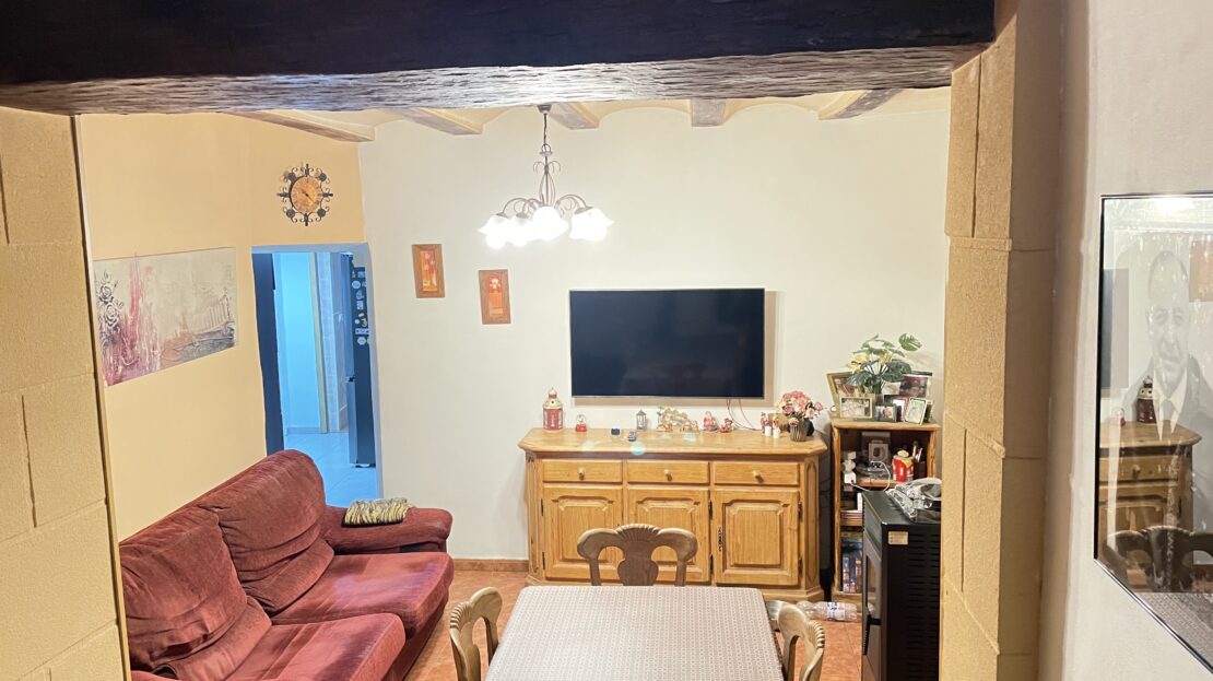 Encantadora Casa de Pueblo en Alquería de Aznar